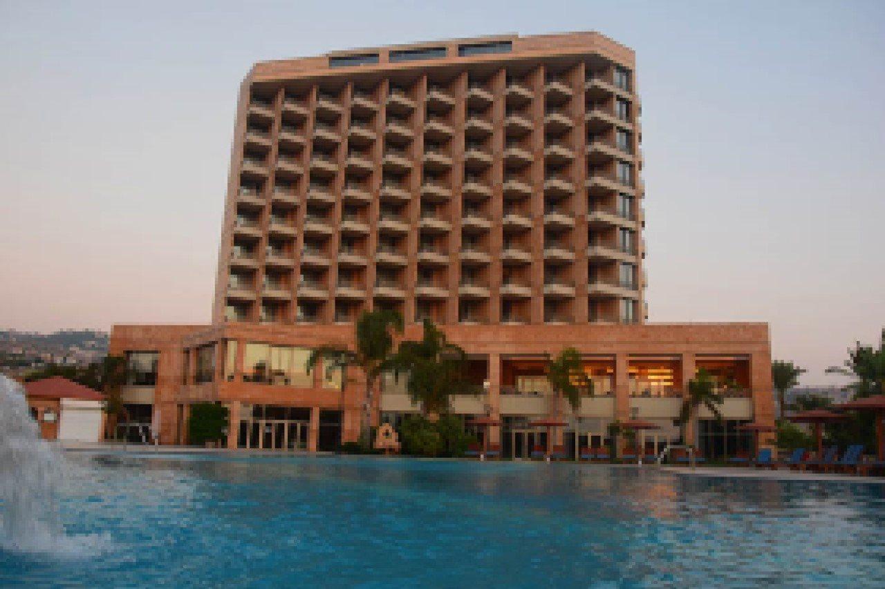 Jiyeh Marina Resort Hotel & Chalets Jieh Exterior photo