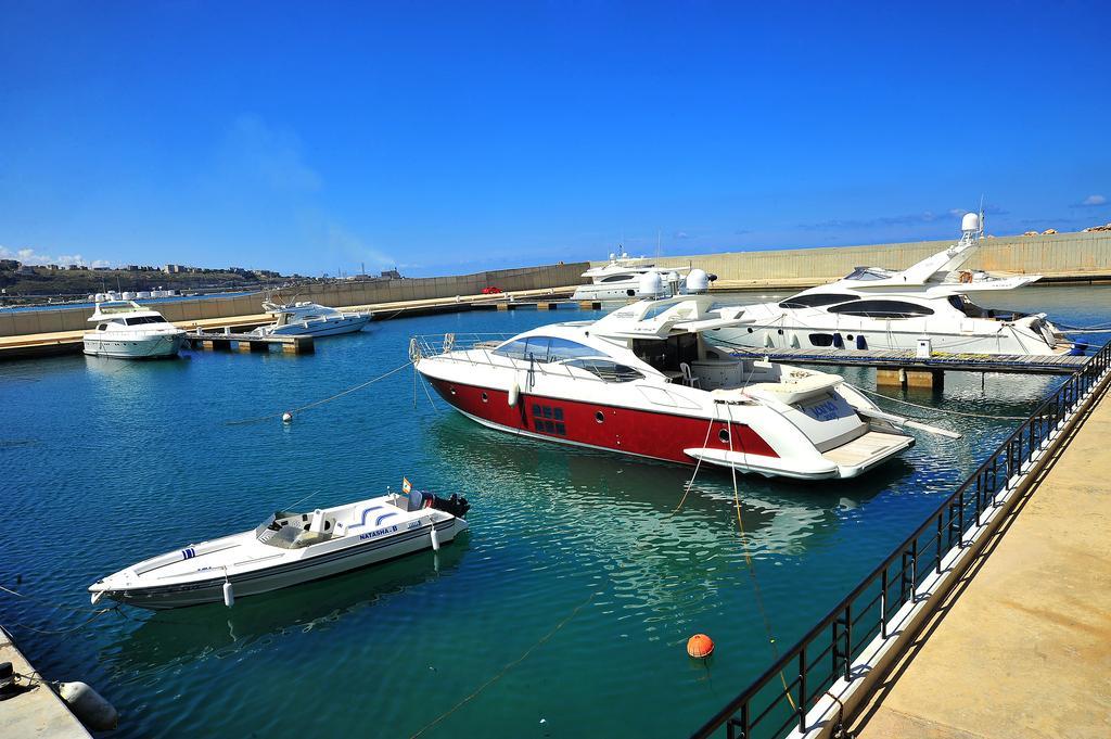 Jiyeh Marina Resort Hotel & Chalets Jieh Exterior photo